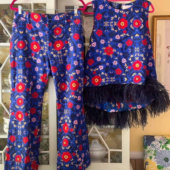 LA DoubleJ Other - La DoubleJ  XL Heckfield La Scala Top w/Feather Trim & Matching L Hendrix Pants